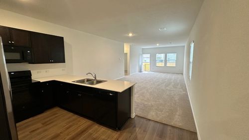 172 The Bad Way, Jarrell, TX, 76537-8002 | Card Image