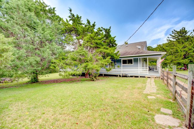 131 Canary Ln, House other with 4 bedrooms, 3 bathrooms and null parking in Coldspring TX | Image 44