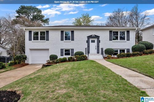 536 Edgeknoll Dr, Homewood, AL, 35209-5912 | Card Image