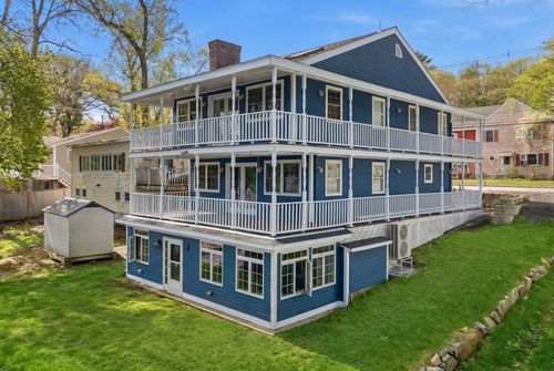 105 Lakeshore Dr, Georgetown, MA, 01833-1928 | Card Image