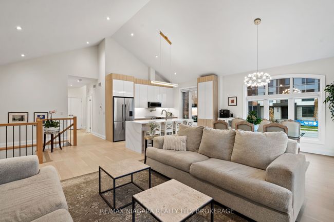 75 - 154 Port Robinson Rd, Condo with 3 bedrooms, 3 bathrooms and 2 parking in Fonthill ON | Image 8
