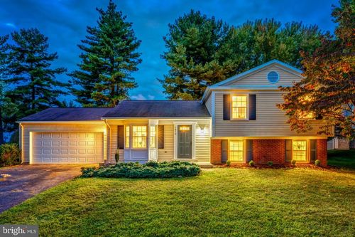 1610 Sadlers Wells Ct, HERNDON, VA, 20170-2906 | Card Image