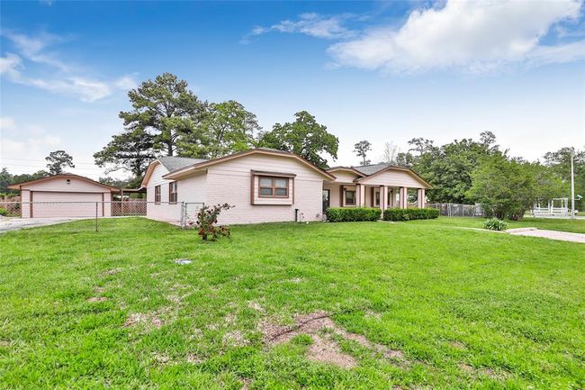 3 large lots | Image 8