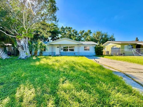 2511 Imlay Ct S, ST PETERSBURG, FL, 33705-3536 | Card Image