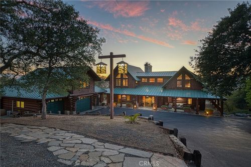 12755 Rusty Spur Ln, Clovis, CA, 93619-9682 | Card Image