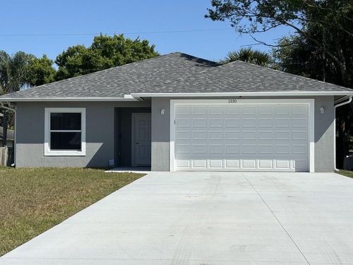 1330 28th Ave, Vero Beach, FL, 32960-3978 | Card Image