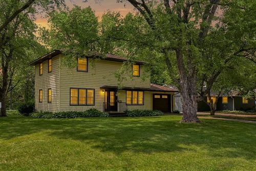1625 9th Ave Se, Saint Cloud, MN, 56304-2111 | Card Image