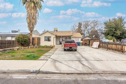 618 Lincoln Ave, Bakersfield, CA, 93308 | Card Image
