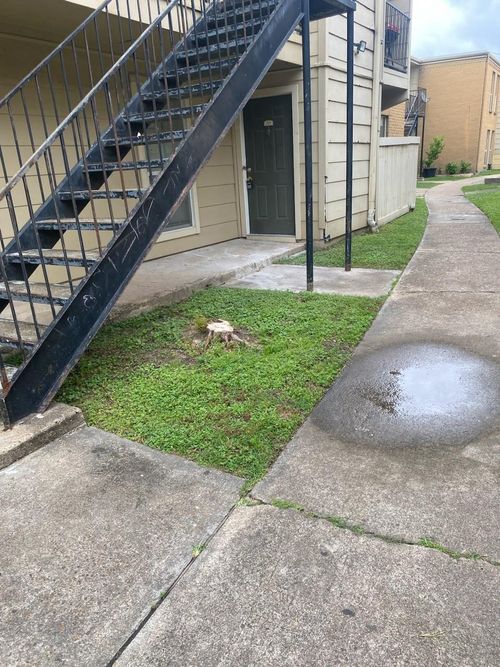 159-8100 Creekbend Dr, Houston, TX, 77071-1544 | Card Image