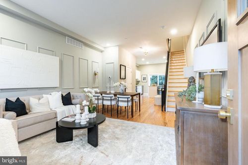 109 Watkins St, PHILADELPHIA, PA, 19148-1911 | Card Image