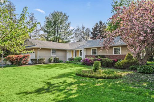 359 Old Bridge Rd, East Northport, NY, 11731-2610 | Card Image