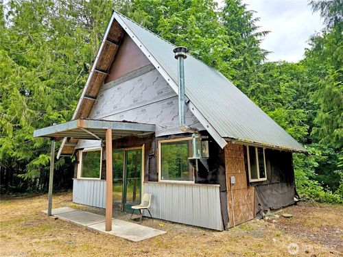 12280 Center Rd, Quilcene, WA, 98376-7518 | Card Image