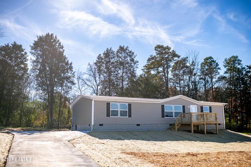 189 Meadow Lawn Dr, Englewood, TN, 37329-2200 | Card Image