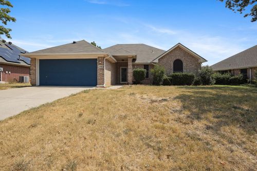 2902 Hollis Dr, Corinth, TX, 76210-2294 | Card Image