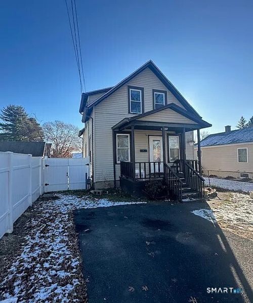 30 Warren Ln, Windsor, CT, 06095-4455 | Card Image