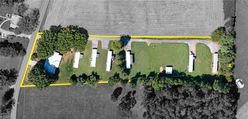 2628 Bloomtown Rd, East Bend, NC, 27018-8370 | Card Image