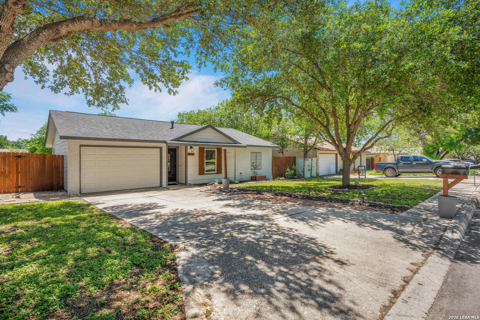 Residential in Converse 2