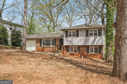 2491 Crestdale Cir Se, Atlanta, GA, 30316-3940 | Card Image
