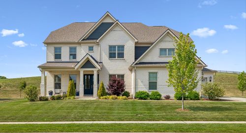 3201 Chase Point Dr, Franklin, TN, 37067-8180 | Card Image