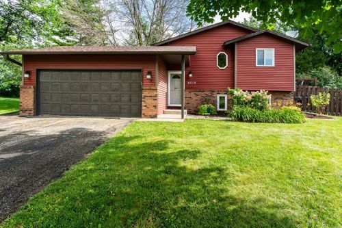 14019 Candlewood Ln Ne, Prior Lake, MN, 55372-1271 | Card Image