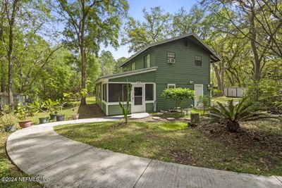 94 Conifer Circle, House other with 3 bedrooms, 2 bathrooms and null parking in Middleburg FL | Image 1