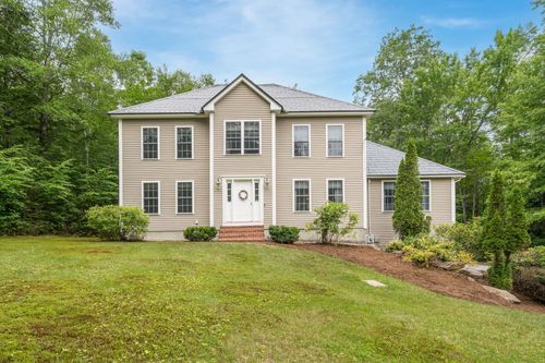 83 Center Rd, Chichester, NH, 03258-6215 | Card Image