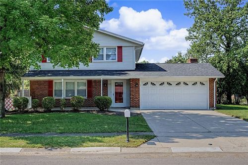 5049 Hahn Ave, Fairborn, OH, 45324-1841 | Card Image