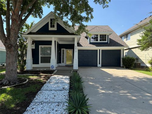 9813 Hedge Bell Dr, Mckinney, TX, 75072-2821 | Card Image