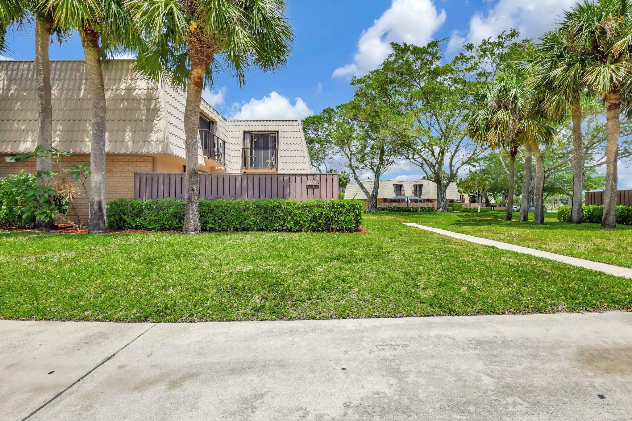 Residential Lease in West Palm Beach 3