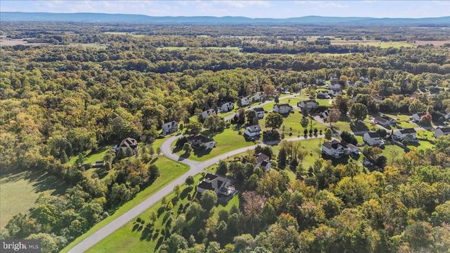 142 Triumphant Way, House other with 5 bedrooms, 4 bathrooms and null parking in FALLING WATERS WV | Image 69