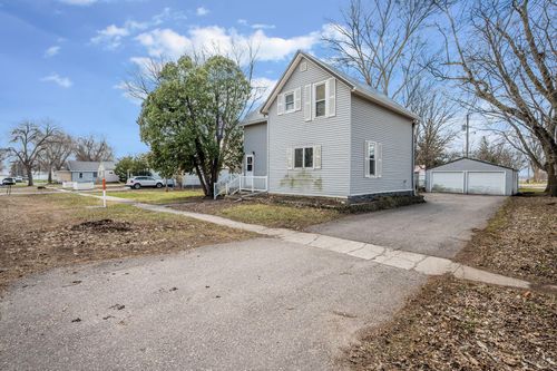 408 1st Ave W, Swea City, IA, 50590-1005 | Card Image