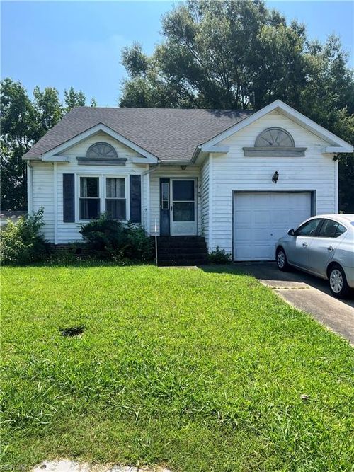 114 Ashford Dr, Suffolk, VA, 23434-8010 | Card Image
