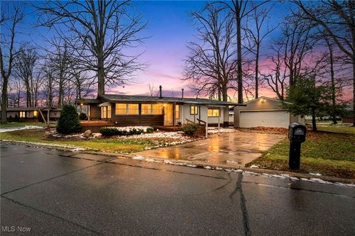 296 Ashwood Dr, Elyria, OH, 44035-4740 | Card Image