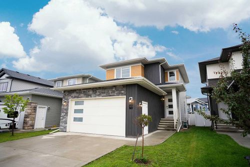 93 Lindman Avenue, Red Deer, AB, T4R0S7 | Card Image