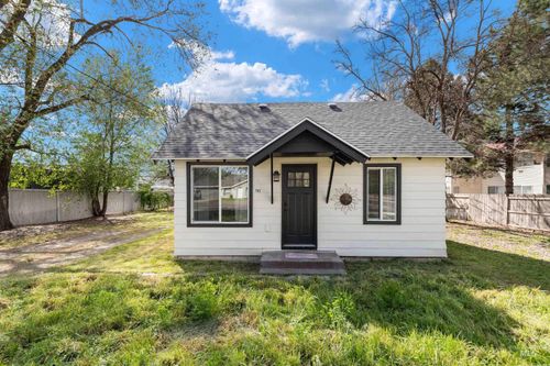 702 S 12th St, Payette, ID, 83661-3336 | Card Image