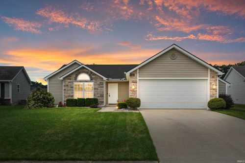 7175 Desdemona Crossing, Fort Wayne, IN, 46818-9241 | Card Image