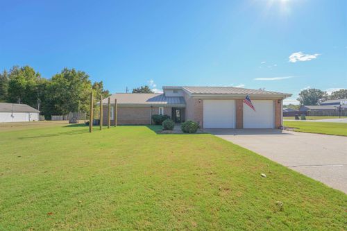 1007 Division St, Muscle Shoals, AL, 35661 | Card Image