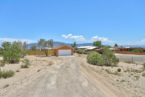 1004 11th St Se, Rio Rancho, NM, 87124-3531 | Card Image