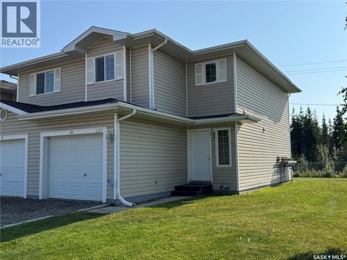 1327 Studer St, La Ronge, SK, S0J1L0 | Card Image