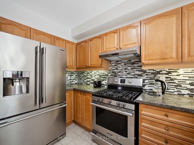 62 Macedonia Crt, House other with 4 bedrooms, 4 bathrooms and 2 parking in Newmarket ON | Image 10