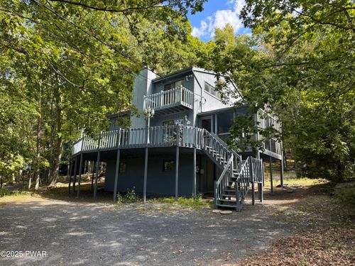 6471 Decker Rd, Bushkill, PA, 18324-7037 | Card Image
