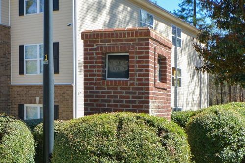 7302-7302 Fairington Village Dr, Lithonia, GA, 30038-1396 | Card Image