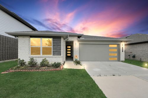 7007 Fleetwood Crescent Way, Richmond, TX, 77407-3730 | Card Image