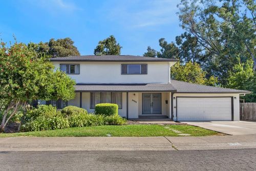 6903 Los Olivos Way, Carmichael, CA, 95608-1511 | Card Image