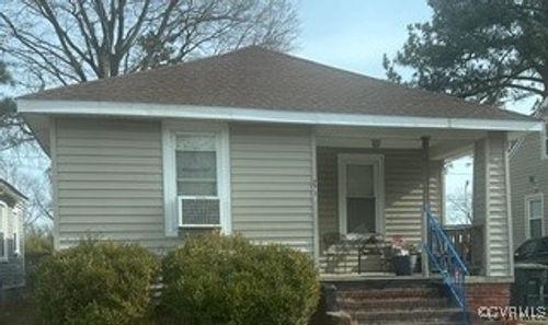 2738 Grandy Ave, Norfolk, VA, 23509-2411 | Card Image