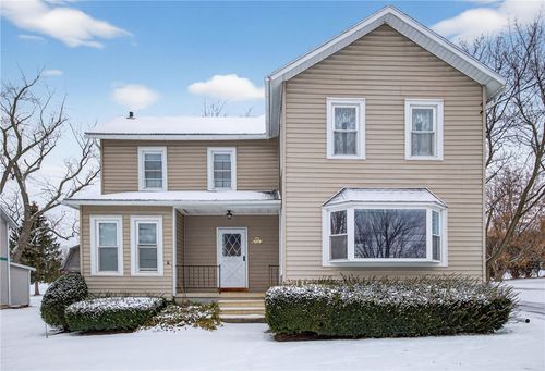 132 Walnut St, Penn Yan, NY, 14527-1363 | Card Image