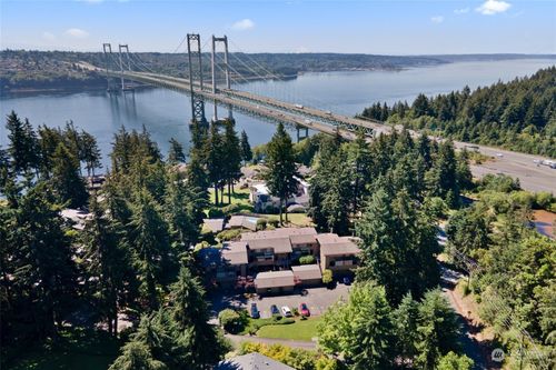 apt-a207-2017 Narrows View Cir Nw, Gig Harbor, WA, 98335-6802 | Card Image