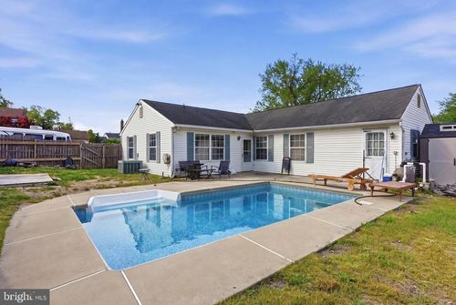 87 Argyle Ave, BLACKWOOD, NJ, 08012-4521 | Card Image