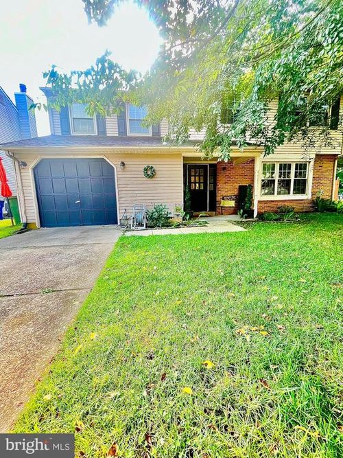 33 Lakeside Dr, MARLTON, NJ, 08053-2704 | Card Image