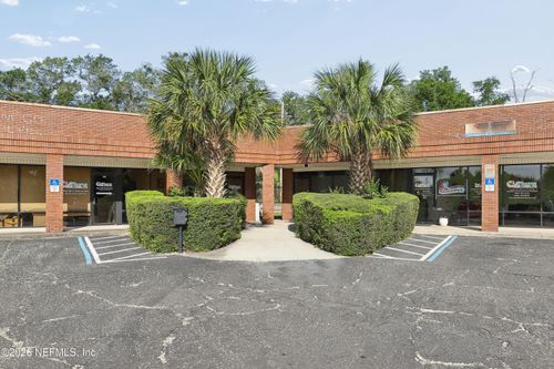 772 Foxridge Center Dr, Orange Park, FL, 32065-8714 | Card Image